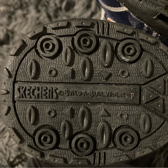 Build A Bear Skechers Sneakers - Picture 4 of 5